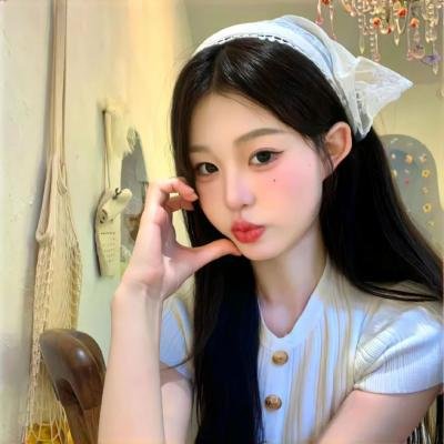 被流浪猫捡到的男人